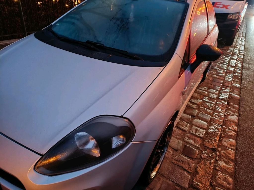 فیات پونتو 2013 زیر 85k KM