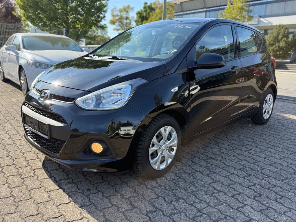 هیوندای i10 کلاسیک