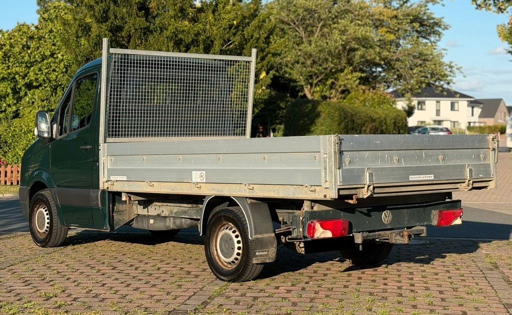 نمای دیگر فولکس واگن کرافتر 2.0TDI / کمپرسی سهطرفه ...