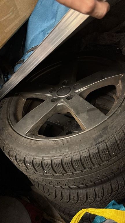 نمای دیگر فروش فولکس واگن پاسات B8 4Motion