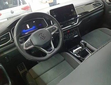 نمای دیگر فولکس واگن T-Roc TSI DSG R-Line LED-Plus ACC ناوی AHK دوربین