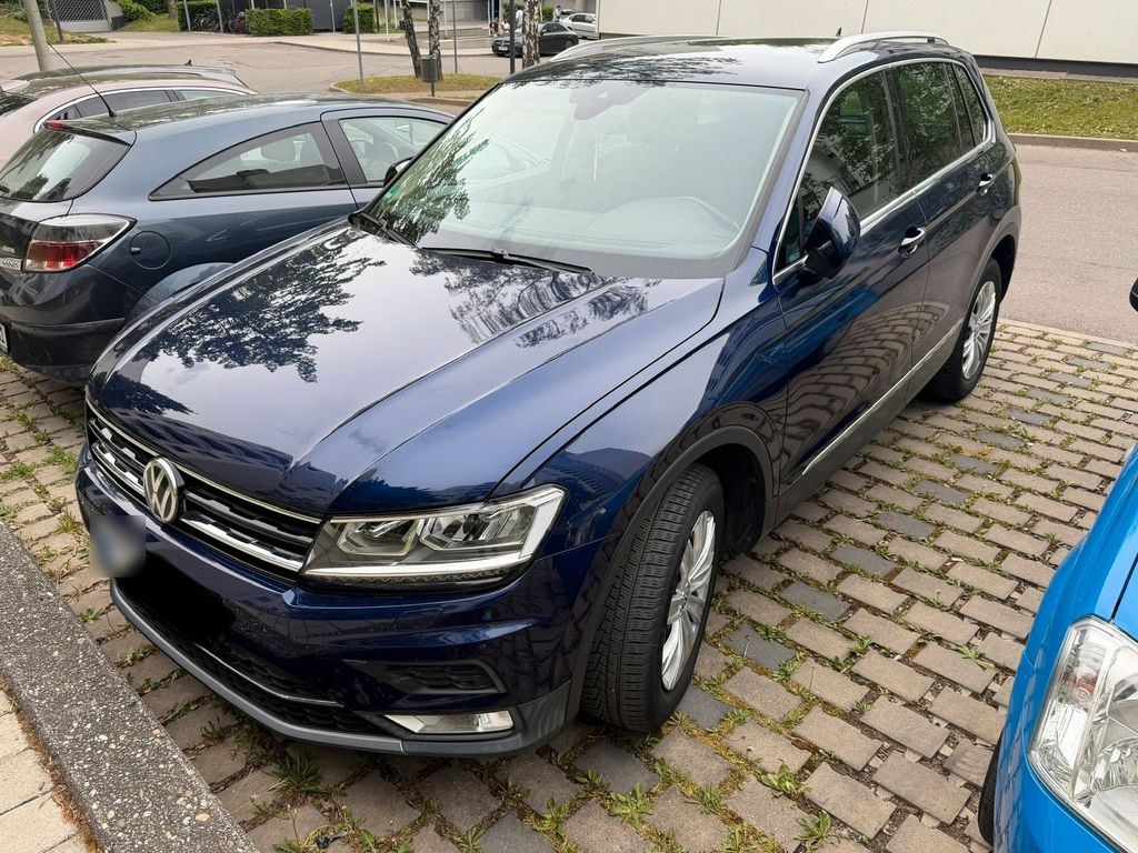نمای دیگر فولکس واگن 2.0 TDI SCR 4Motion (بلوموشن تکن.) DS...