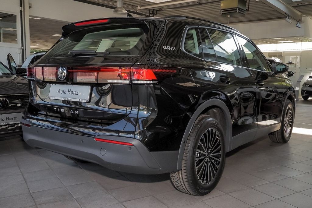 نمای دیگر فولکس واگن تیگوان گول 2,0 l TDI SCR 110 kW (150 PS) 7 دنده