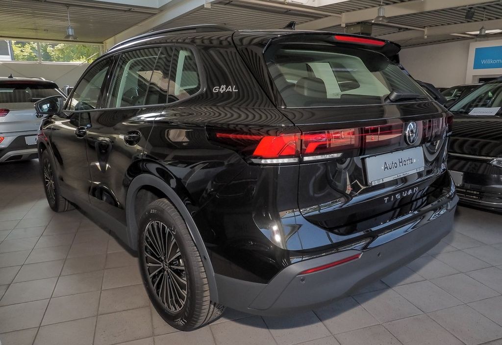 نمای دیگر فولکس واگن تیگوان گول 2,0 l TDI SCR 110 kW (150 PS) 7 دنده