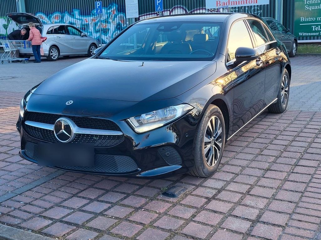 مرسدس بنز مرسدس بنز A200d AHK.