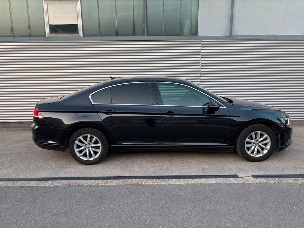 نمای دیگر فولکس واگن فولکس واگن پاسات B8 سدان 1.6 TDI ناوی DSG پا...