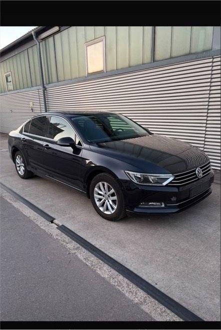نمای دیگر فولکس واگن فولکس واگن پاسات B8 سدان 1.6 TDI ناوی DSG پا...