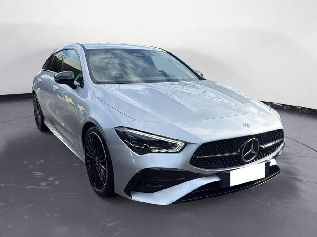 نمای دیگر مرسدس بنز مرسدس CLA Shooting Brake 200 D Executive 8G-D