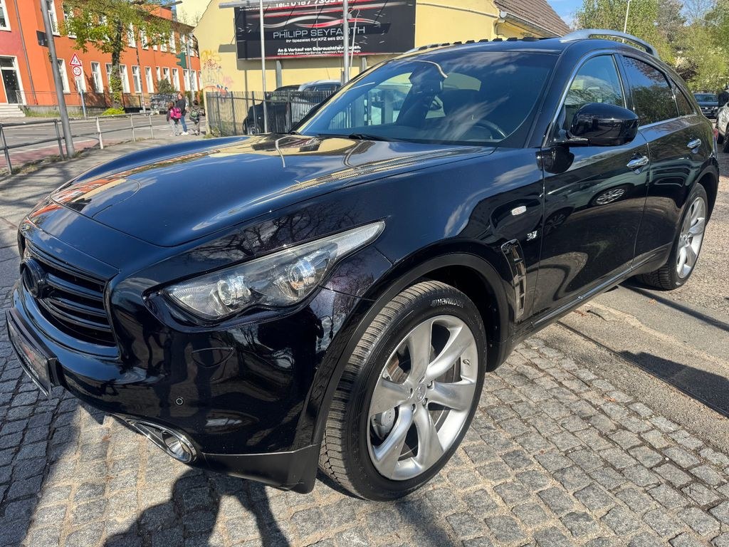نمای دیگر اینفینیتی QX70 3.7 پریمیوم S*EGSD*360°دوربین*دستیار پارک*