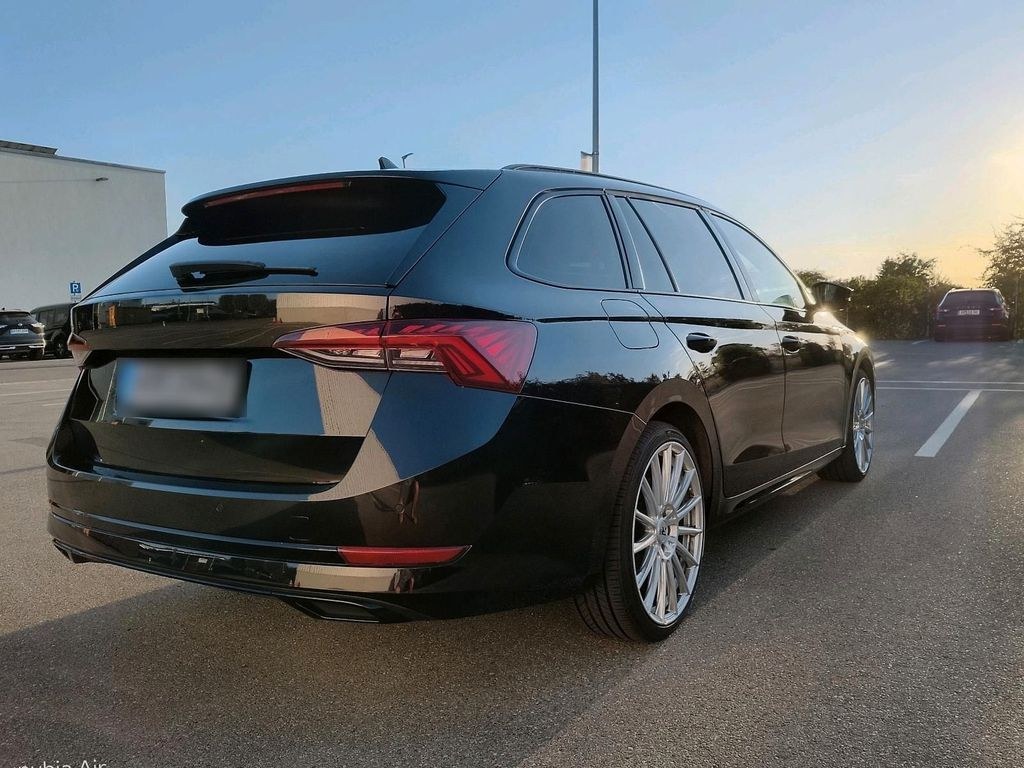 نمای دیگر اشکودا اکتاویا 2.0 TDI DSG ماتریکس کانتون اسپورت