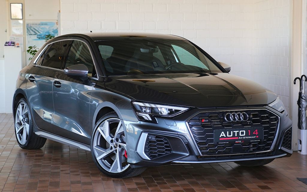 نمای دیگر آئودی S3 Sportback 2.0 TFSI quattro LED ACC DSP Kamera