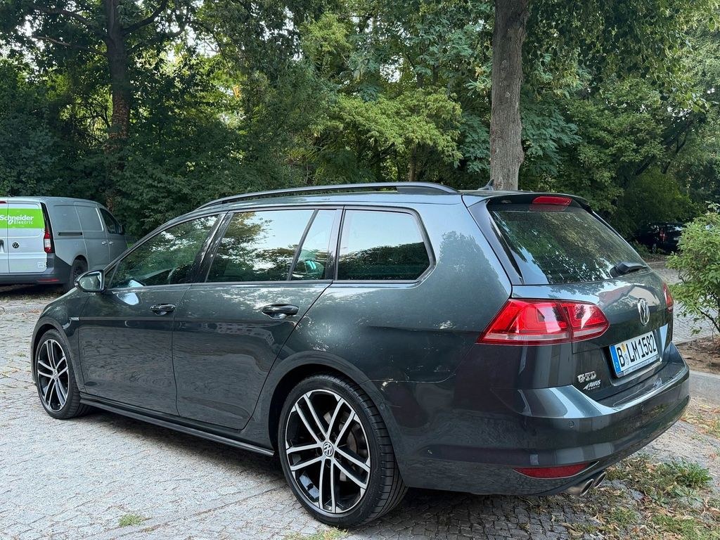 نمای دیگر فولکس واگن گلف VII | 2,0 TDI GTD | DSG |