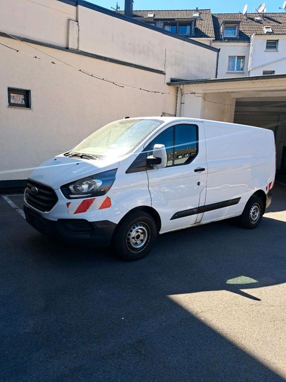 نمای دیگر فورد ترانزیت کاستوم 2,0 l یورو 6