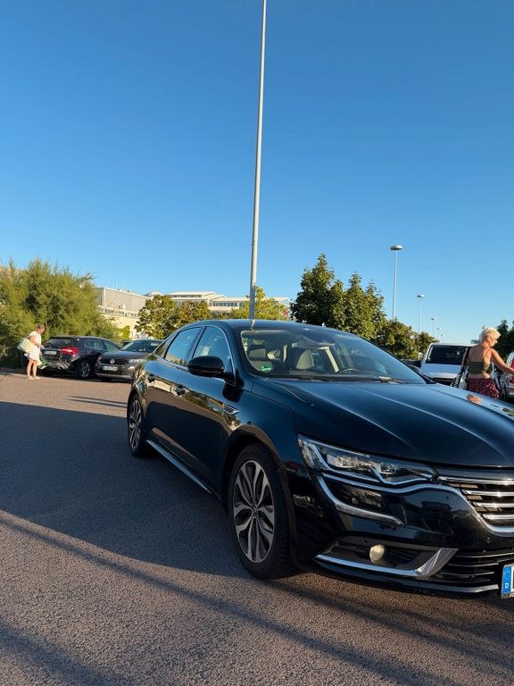 نمای دیگر رنو تالیسمان 2016 دیزل