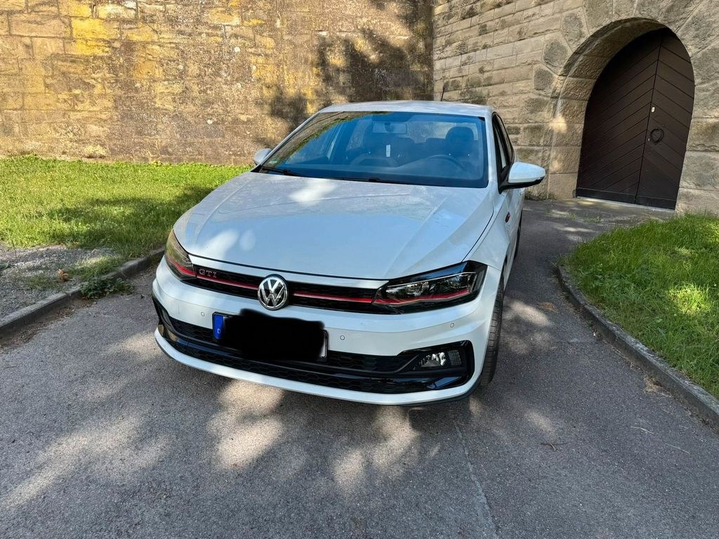 نمای دیگر فولکس واگن پولو GTI 2.0 TSI DSG اتوماتیک
