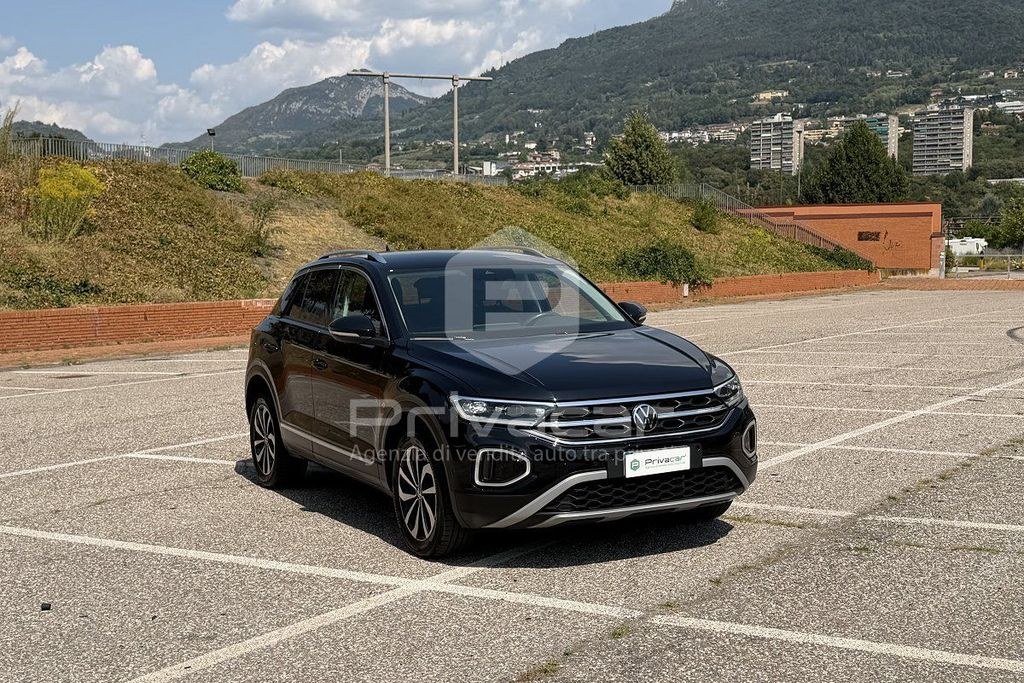 نمای دیگر فولکس واگن فولکس واگن T-Roc 1.0 TSI استایل