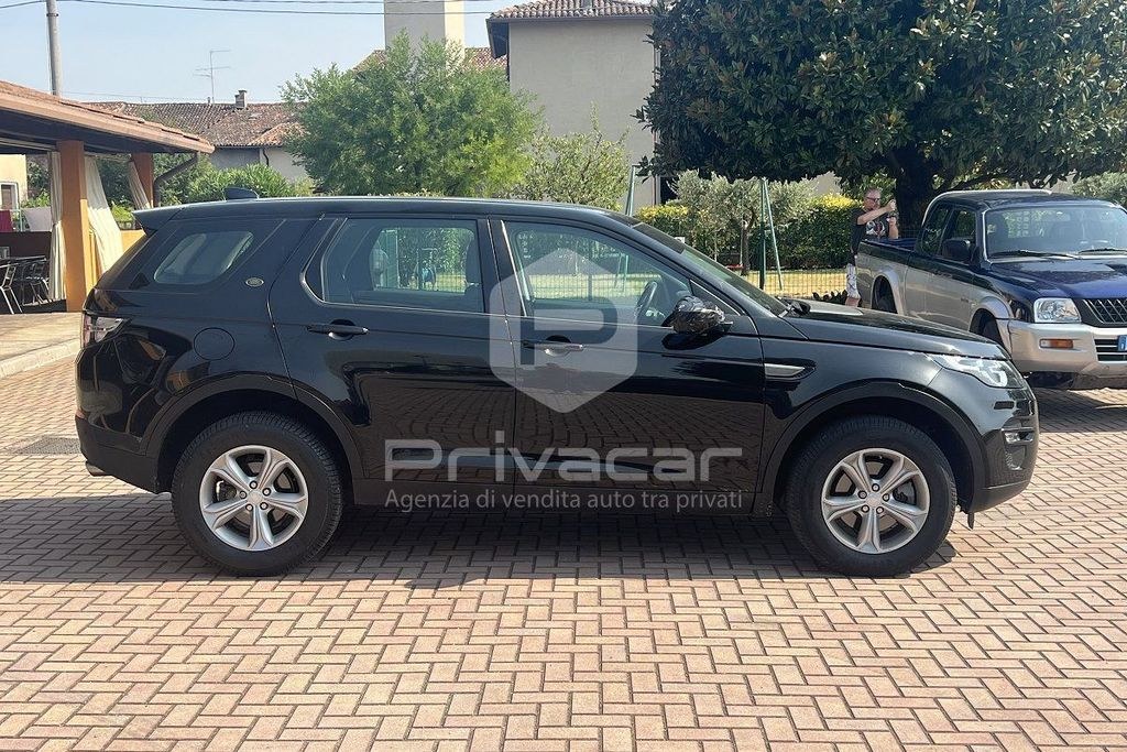 نمای دیگر لندروور لندروور دیسکاوری اسپرت 2.0 TD4 150 CV پیور