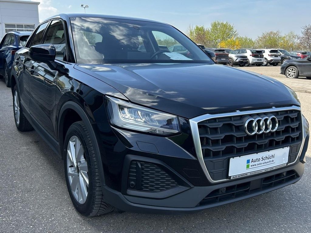 نمای دیگر آئودی Q2 35 1.5 TFSI S-tronic AHK+LED+دوربین+EL.HECK+A