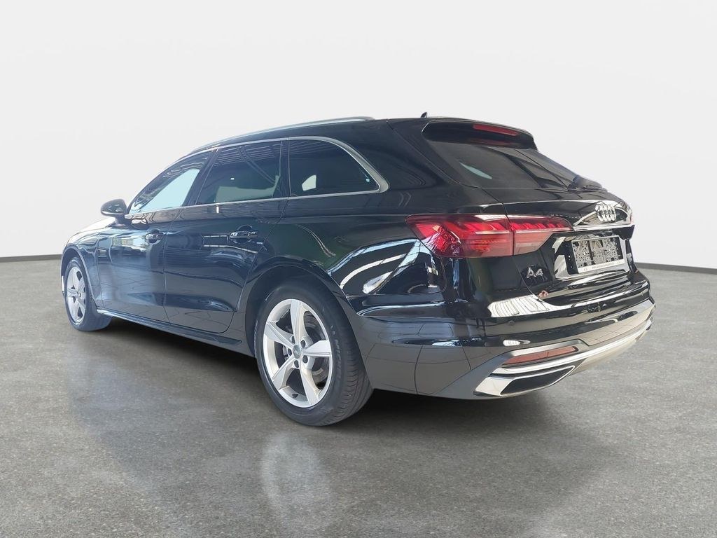 نمای دیگر آئودی A4 40 2.0 TDI کواترو ادونسد وینتر AHK