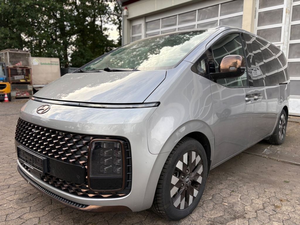 هیوندای استاریا 2.2 CRDi سیگنتر 7-صندلی مشکل موتور 4WD
