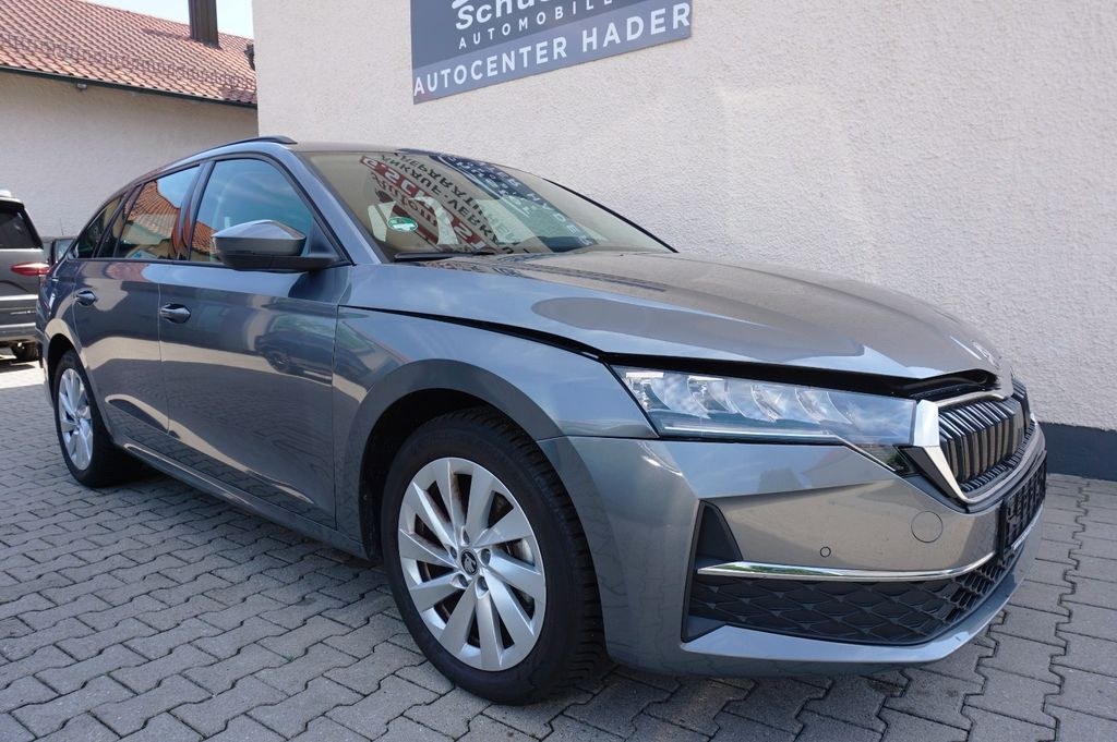 نمای دیگر اشکودا اکتاویا 2.0 TDI DSG سلکشن کامبی NAVI/ LED