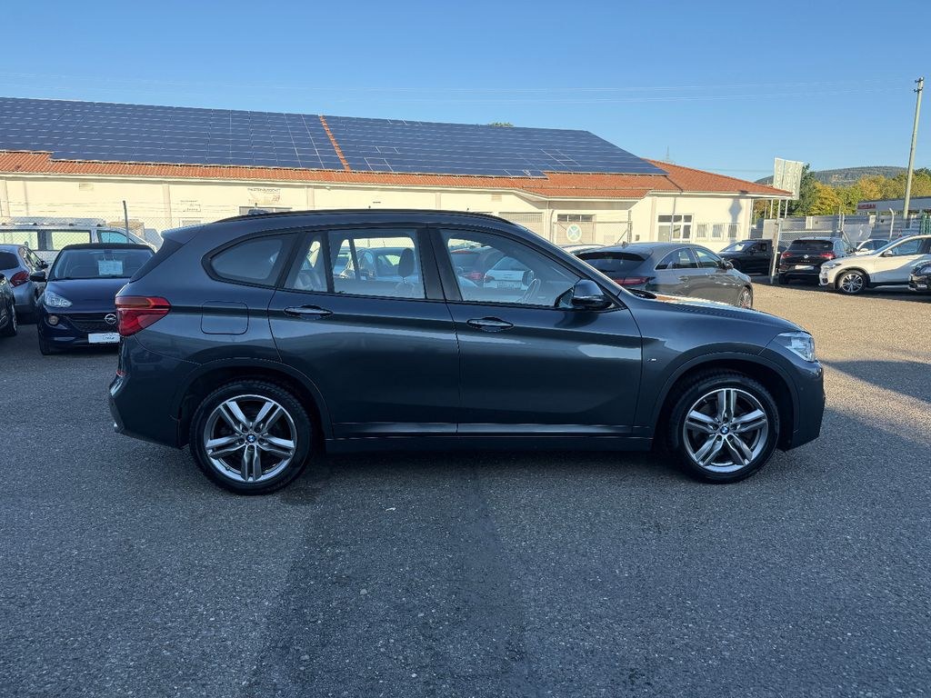 نمای دیگر بی ام و X1 xDrive20d M Sport*SHZ*PANO*AHK*LHZ*KAMERA