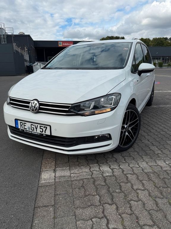 فولکس واگن توران 5T 2,0 TDI DSG