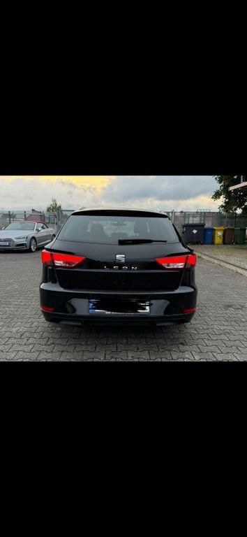 نمای دیگر سئات لئون ST 1.6 TDI 85kW Start&Stop استایل استایل