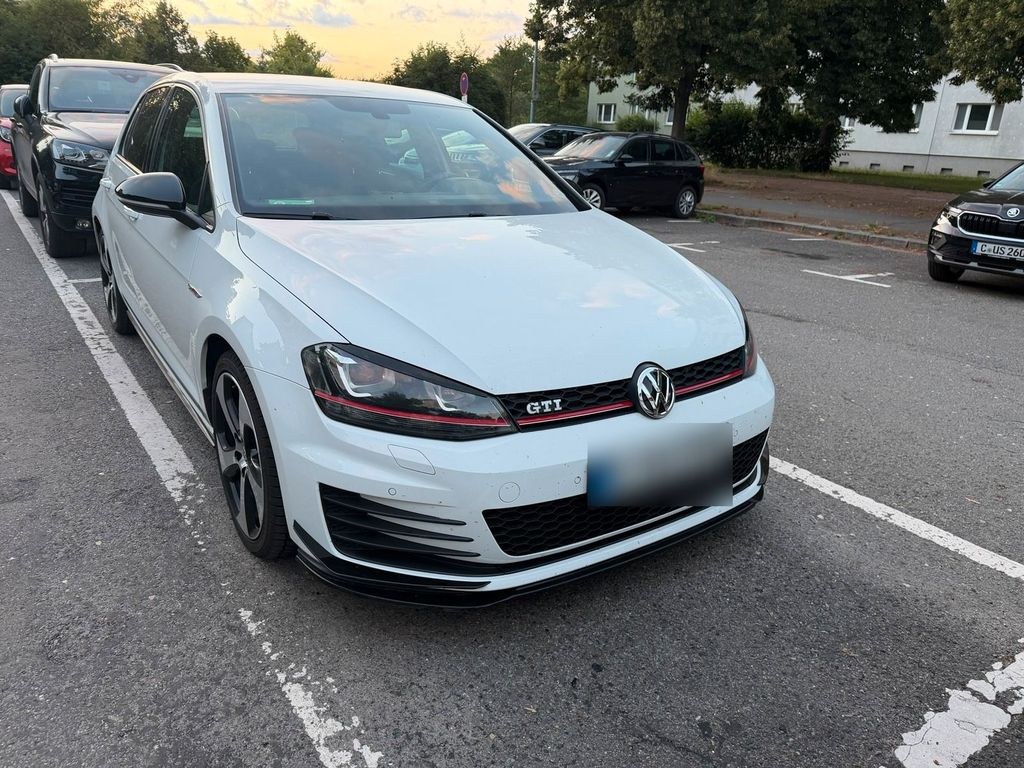 نمای دیگر فولکس واگن VW گلف 7 GTI | سال ساخت 10. 2016 | 112.400 ...