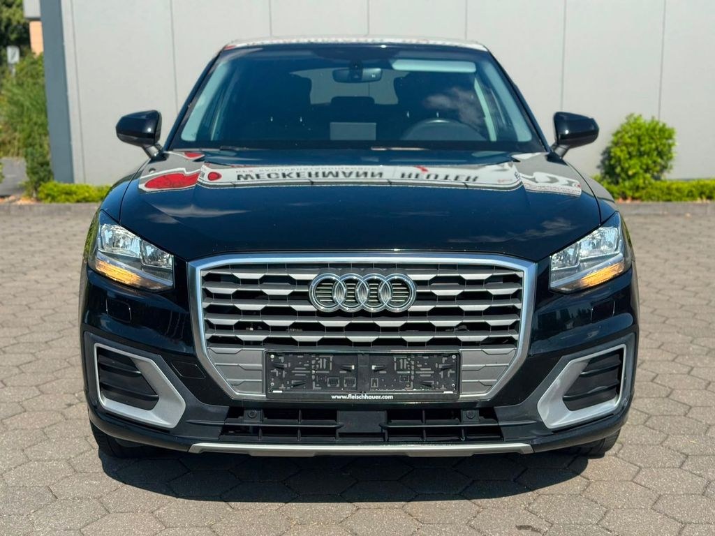 نمای دیگر آئودی Q2 35 TFSI اسپرت. اتوماتیک
