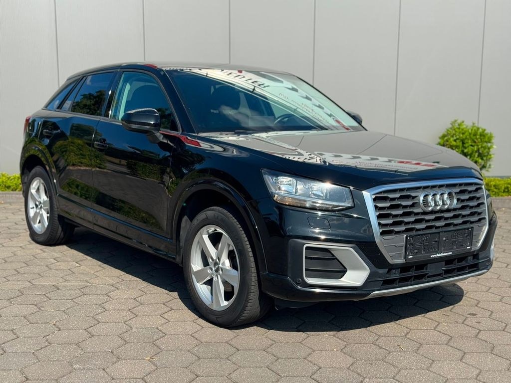 نمای دیگر آئودی Q2 35 TFSI اسپرت. اتوماتیک