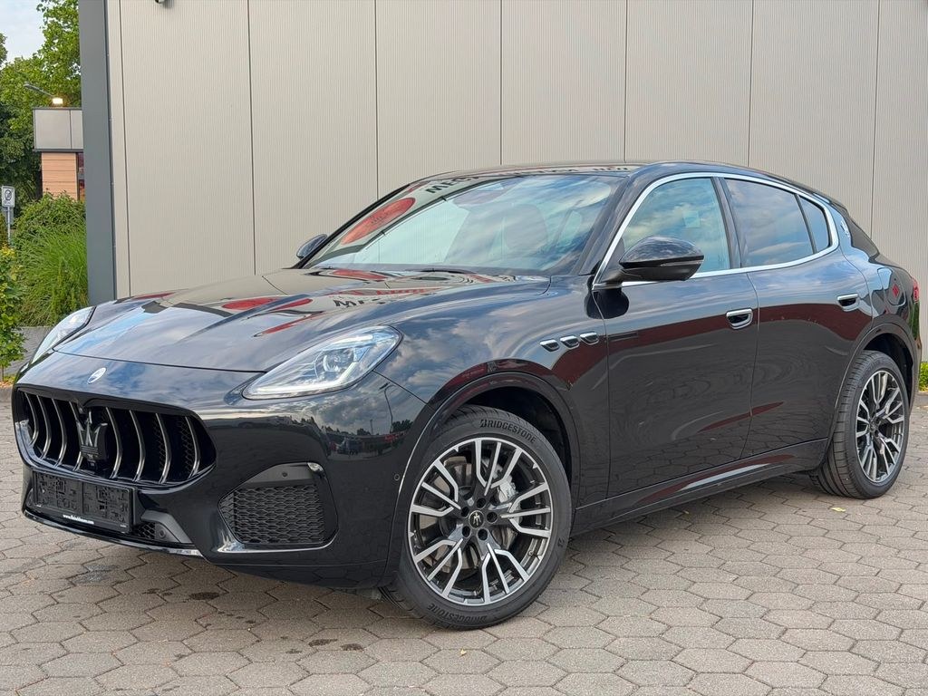 مازراتی گرکاله مودنا 221 kW 2.0 هیبرید ملایم AWD GT
