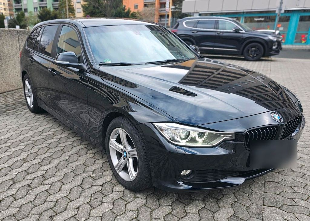 نمای دیگر بی ام و F31 کومبی Euro 6