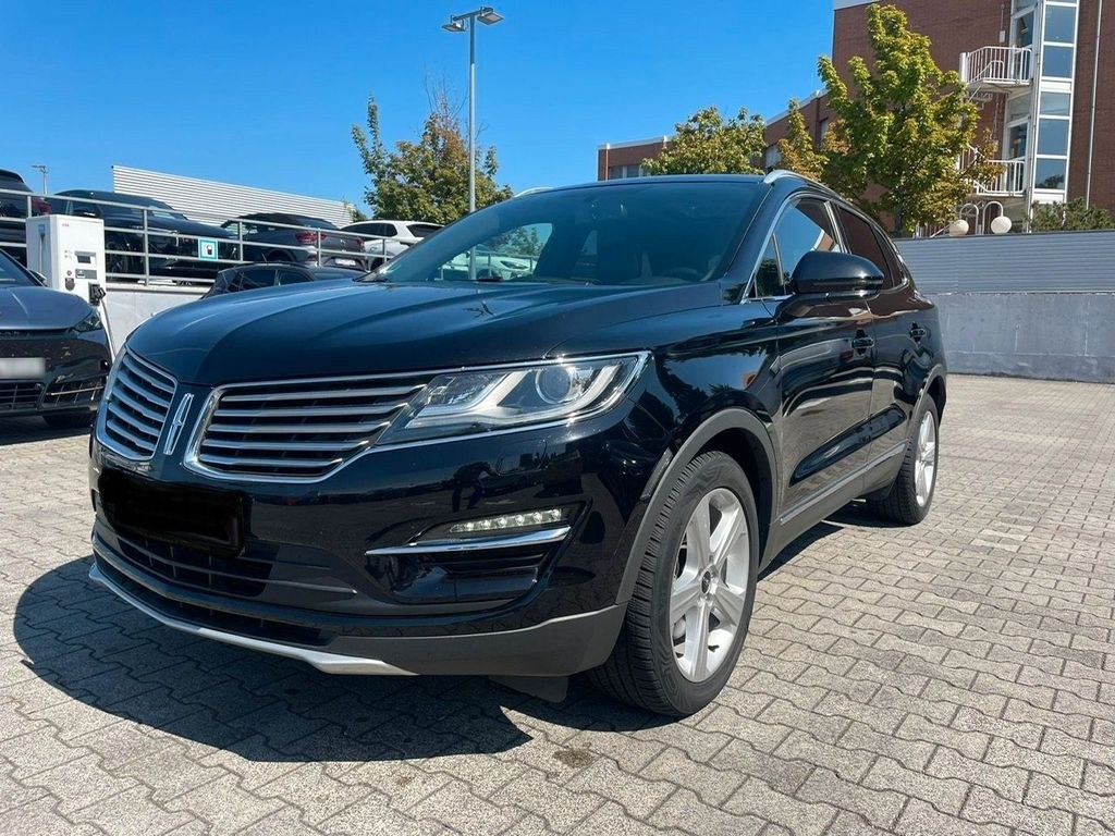 Andere Lincoln MKC (Nachfolger ist Corsair) Vergl...
