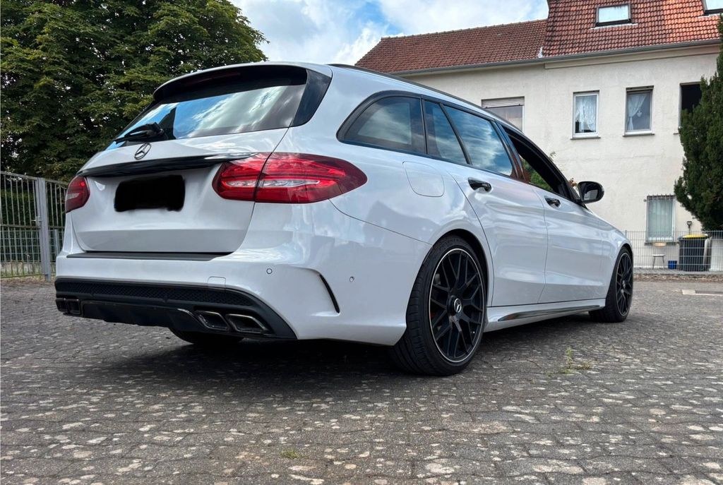 نمای دیگر مرسدس بنز مرسدس بنز کلاس C AMG لاین 4 Matic Pe...