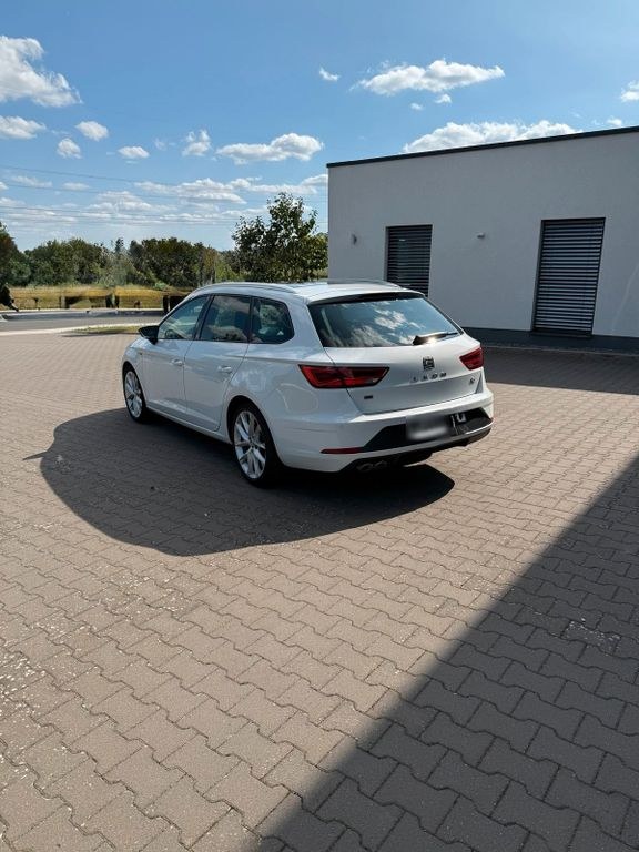 نمای دیگر سیت لئون FR ST 2.0 TDI 150 PS, TÜV جدید, Z...