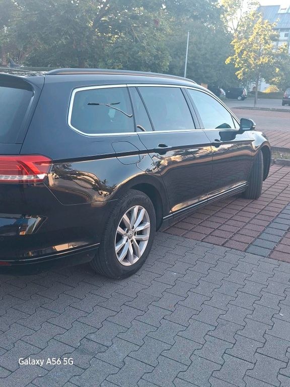 نمای دیگر فولکس واگن پاسات B8