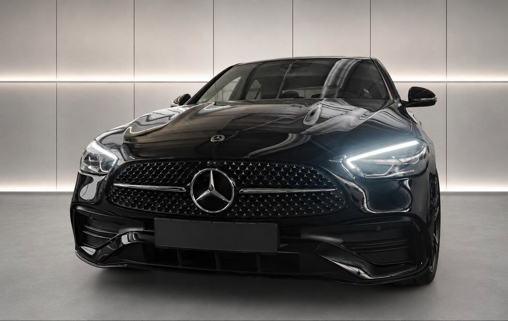 نمای دیگر مرسدس بنز C 200 AMG-اسپرت پانو بورم نایت صندلی گرم و سرد Distr