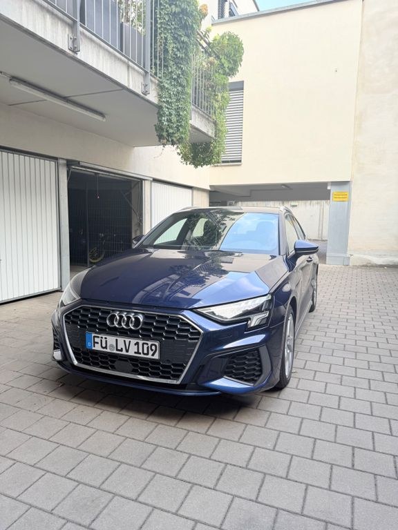 آئودی A3 35 TFSI S tronic S line Sportback S line
