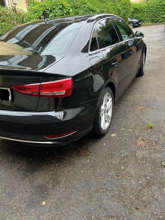 نمای دیگر آئودی A3 سدان 30 TDI Sport * NAVI* LED*