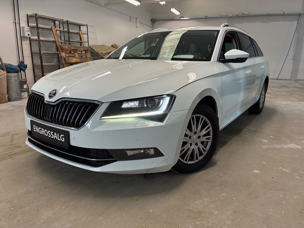 اشکودا سوپرب 2.0 TDI SCR DSG استایل کومبی