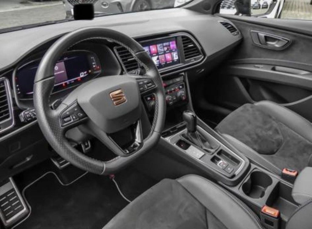 نمای دیگر سیت لئون ST کوپرا 300 4Drive | میل تک | ...