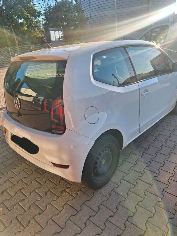 نمای دیگر فولکس واگن VW UP 1. Liter sehr Sparsam