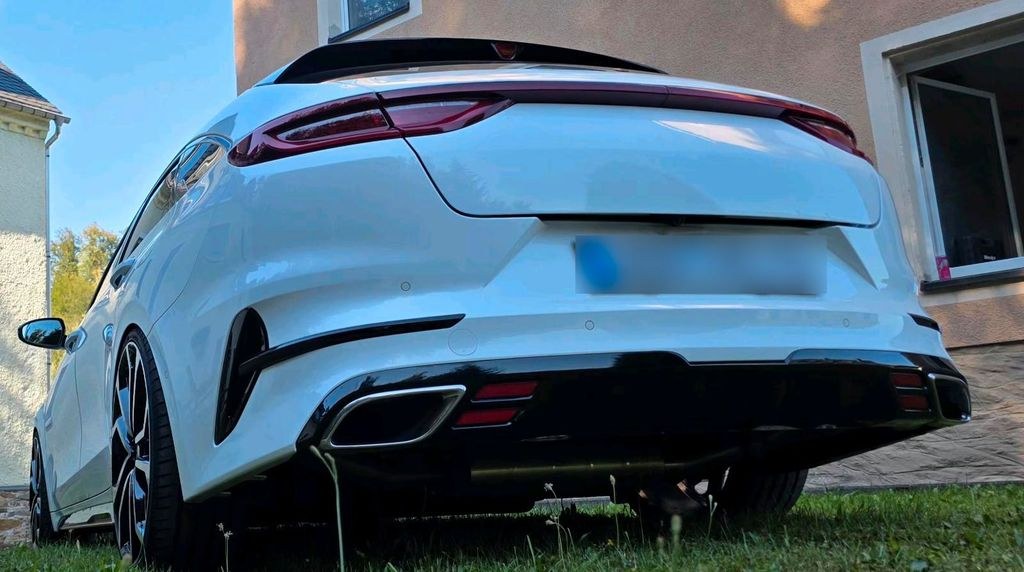 نمای دیگر کیا پراسید GT