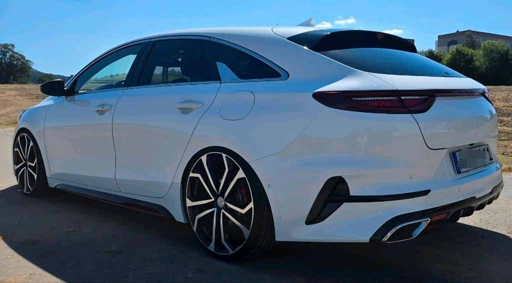 نمای دیگر کیا پراسید GT