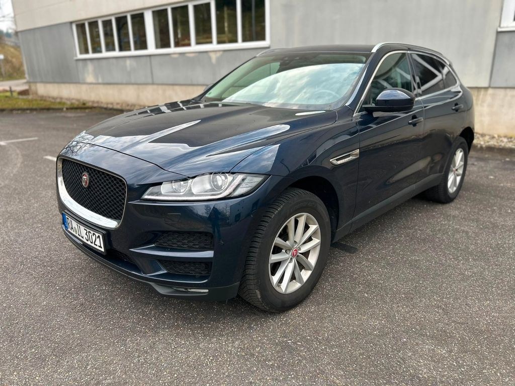 نمای دیگر جگوار F-Pace 20d R-Sport اتوماتیک R-Sport