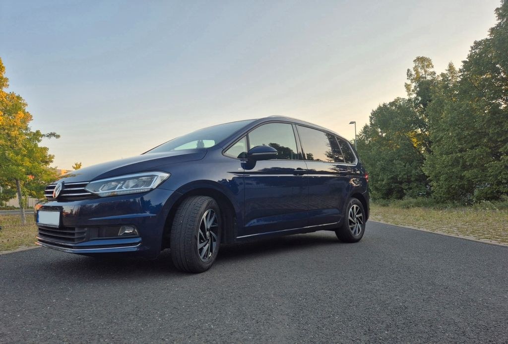 نمای دیگر فولکس واگن توران 1.4 TSI DSG جوین