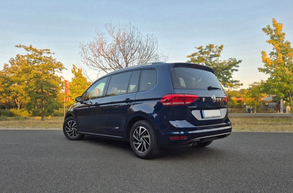 نمای دیگر فولکس واگن توران 1.4 TSI DSG جوین
