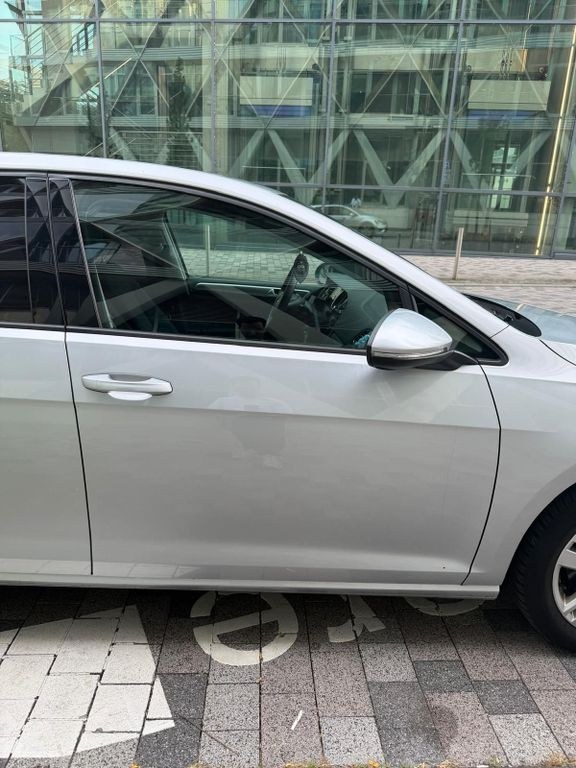 نمای دیگر فولکس واگن گلف 7 جوین 1.6 TDI 115 PS - TÜV 2028 -...