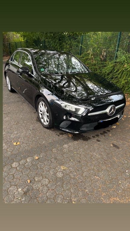 نمای دیگر مرسدس بنز A 200 d